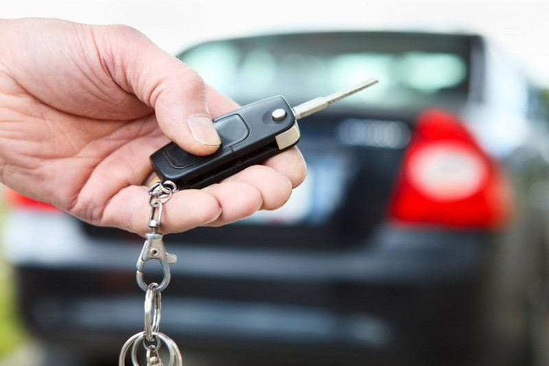 Louer une voiture à un particulier