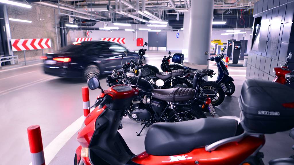 assurance deux-roues stationnement influence couverture