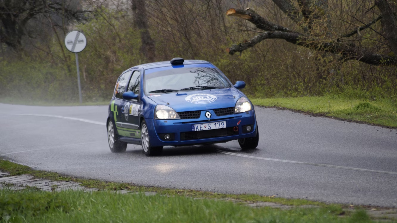 Clio 2