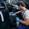 Nettoyage de carburateur de voiture : nettoyer les carburateurs avec un nettoyeur à ultrason