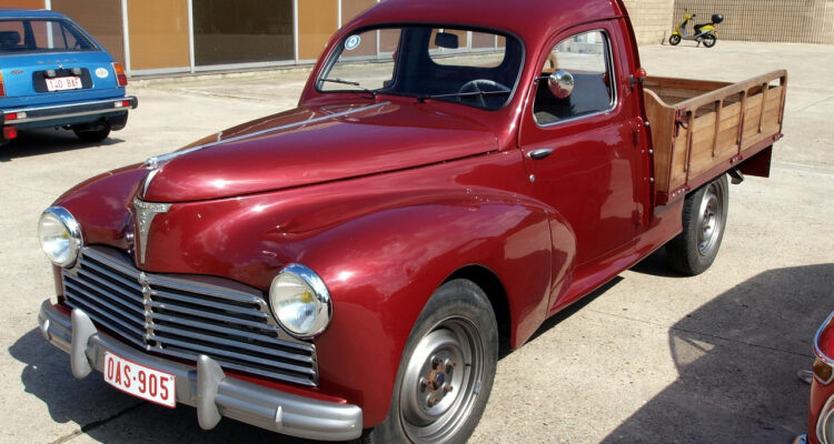 Peugeot 202 camionnette