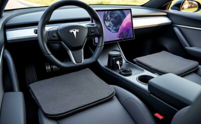 découvrez les indispensables accessoires tesla model y sur amazon qui amélioreront votre expérience de conduite. du confort à la sécurité, explorez notre sélection des 10 meilleurs produits à avoir absolument pour votre véhicule électrique.