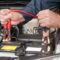 Chargeur de batterie voiture : la solution idéale pour entretenir la batterie de votre voiture