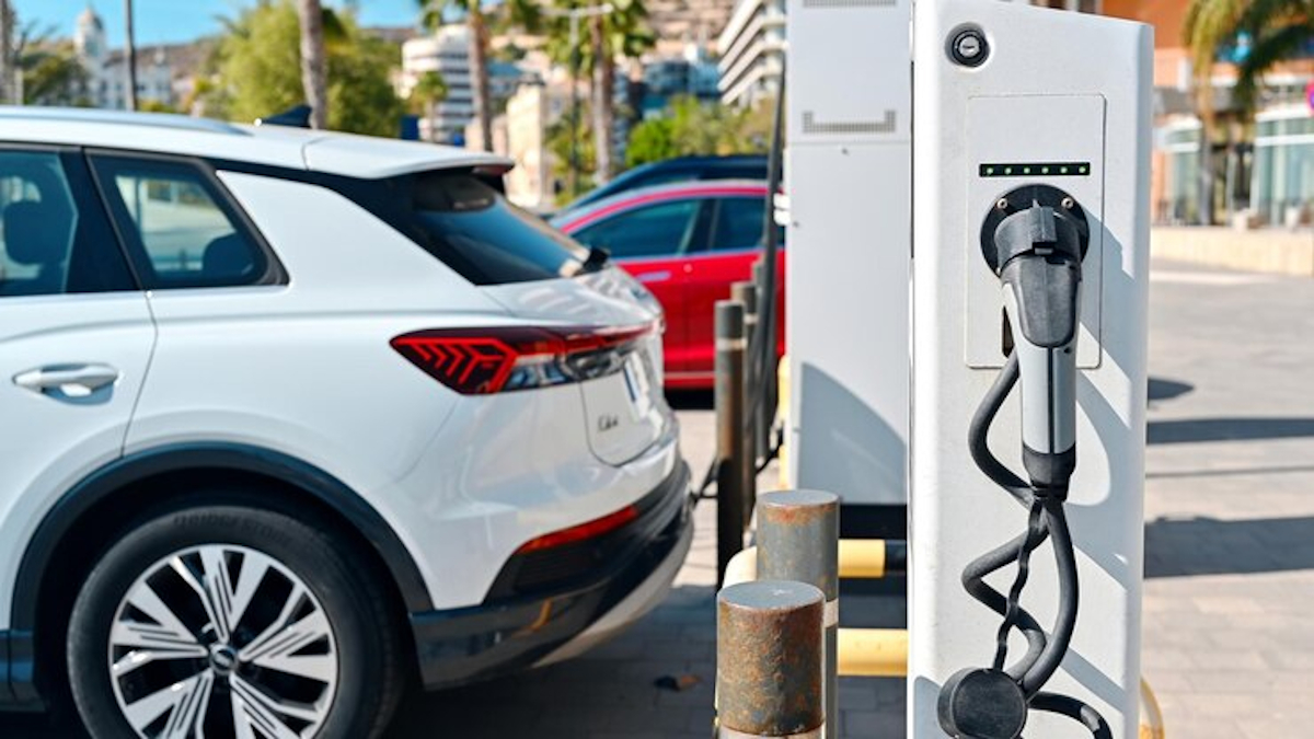 borne électrique parking