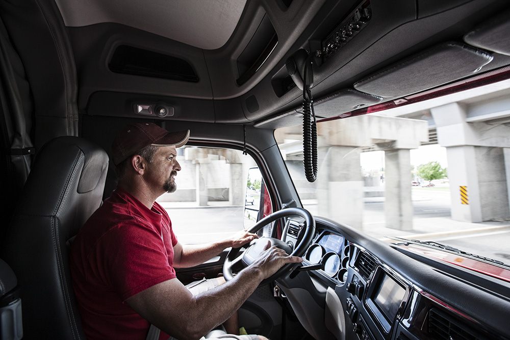 camion avec chauffeur