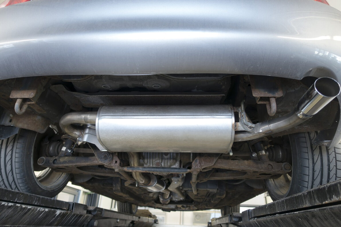 echappement voiture