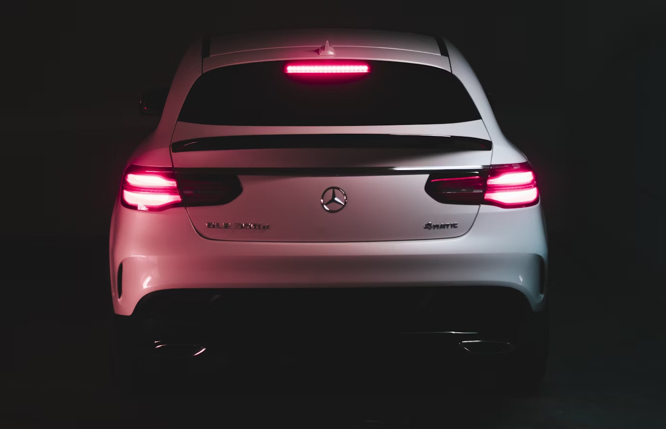 équiper Mercedes