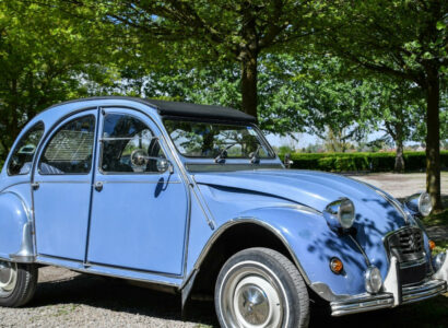 Et si vous louiez une 2 CV sur Paris ?