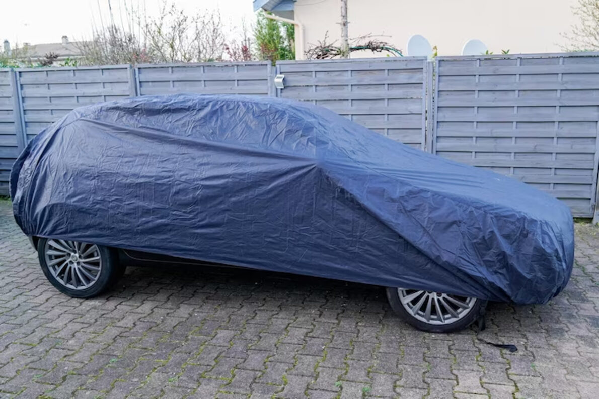 Housse de voiture d'extérieur : comment choisir le bon modèle pour ...