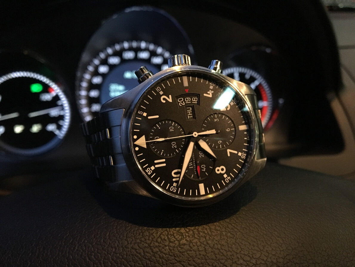 montre sport automobile