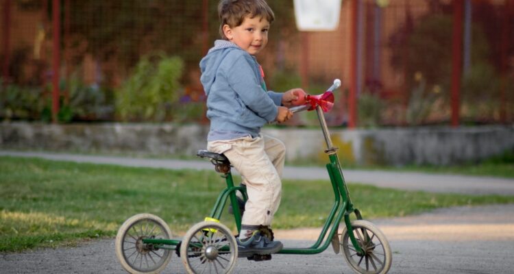 tricycle pour enfant