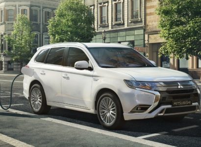 voiture hybride outlander mitsubishi