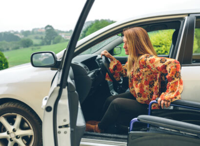 voiture pour personne à mobilité reduite